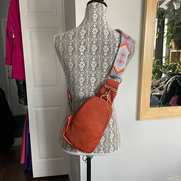 Anthropologie Urban Originals Leather Backpack Sling Belt Bag Purse. - Picture 7 of 11